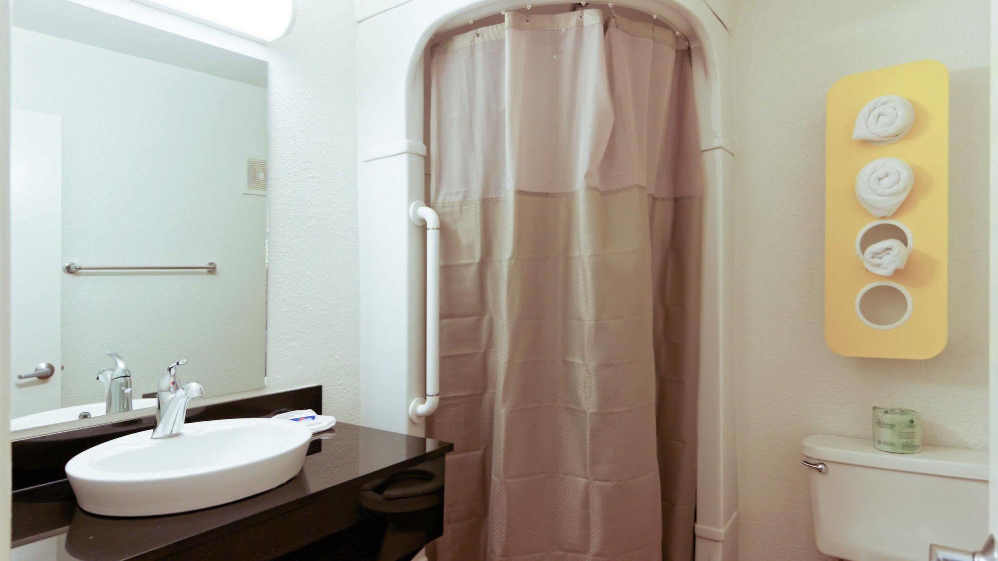 Hotel 6-chico, Ca